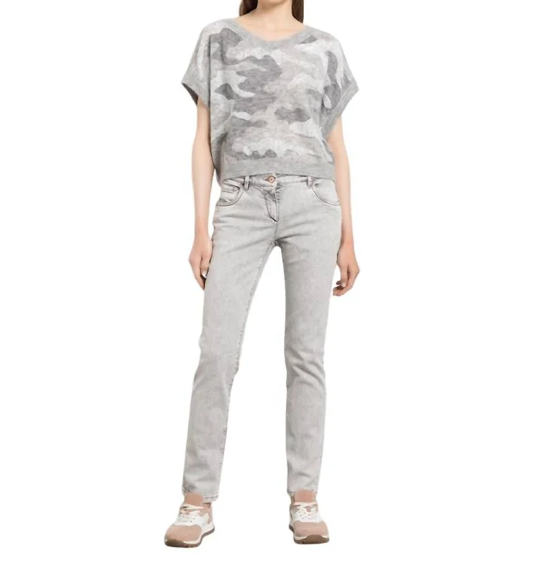 super soft jegging-style jeans for ladies -Monil Chain Straight Jeans In Denim Grey