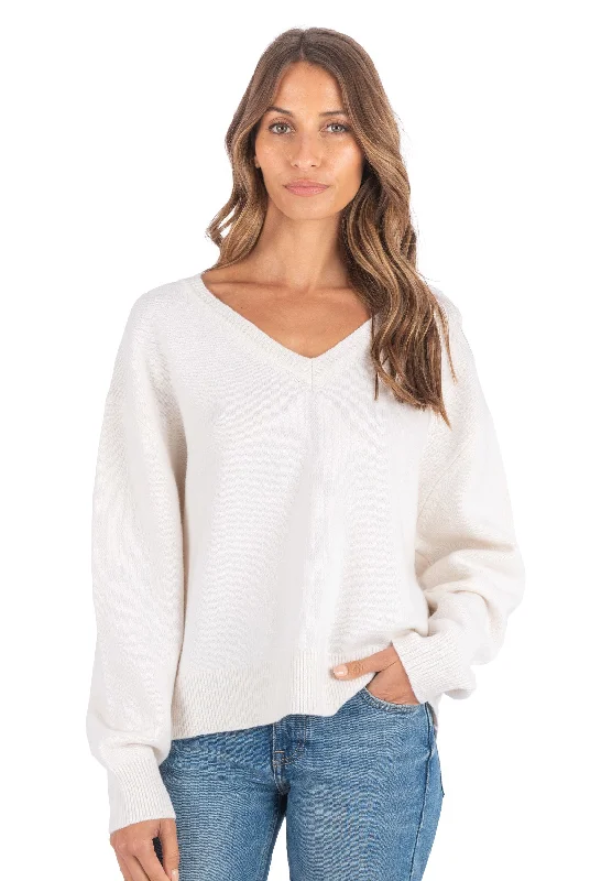 workout-friendly short sleeve tops for women -Viola White Relaxed Merino Wool Sweater