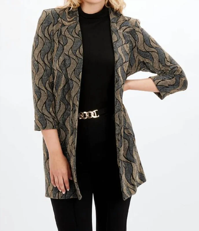 versatile trench coat for ladies -Shimmer Wave Motif Jacket In Gold/navy